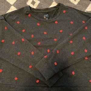 Oversized cropped sweater